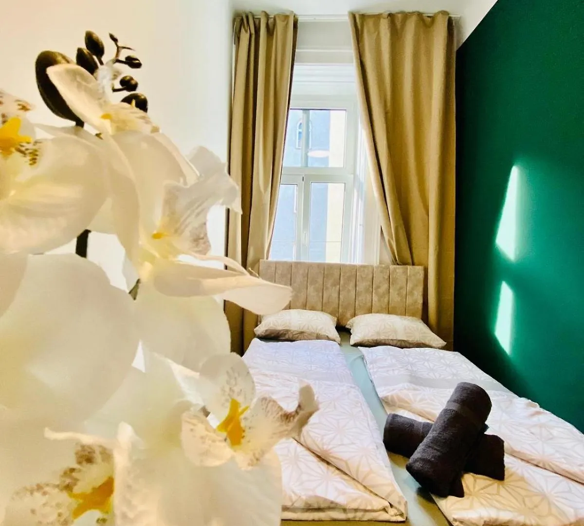 8 Fully Equipped Studio Shared Apt W Terrace Margareten Vídeň