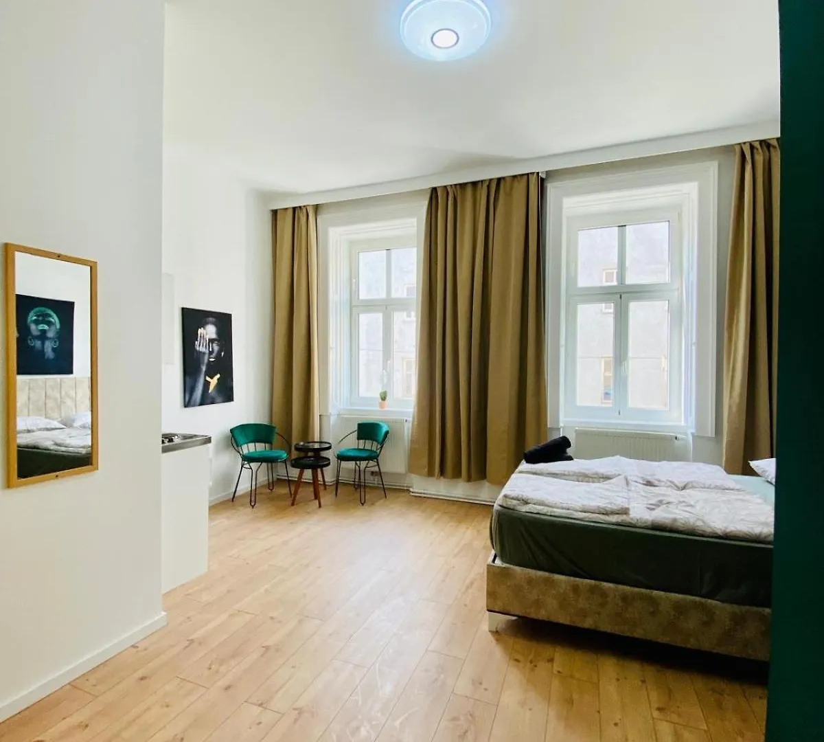 8 Fully Equipped Studio Shared Apt W Terrace Margareten Vídeň 0*,