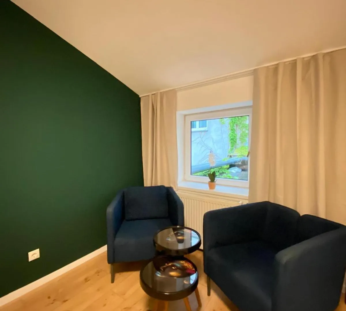 Apartment 8 Fully Equipped Studio Shared Apt W Terrace Margareten Vienna