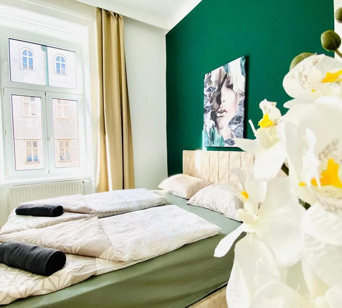8 Fully Equipped Studio Shared Apt W Terrace Margareten Viena