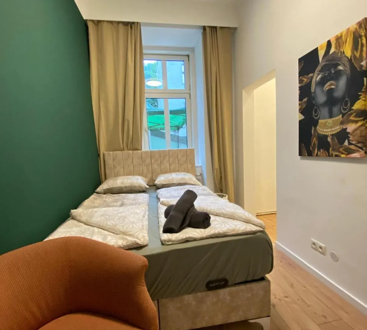 Apartment 8 Fully Equipped Studio Shared Apt W Terrace Margareten Vienna Austria