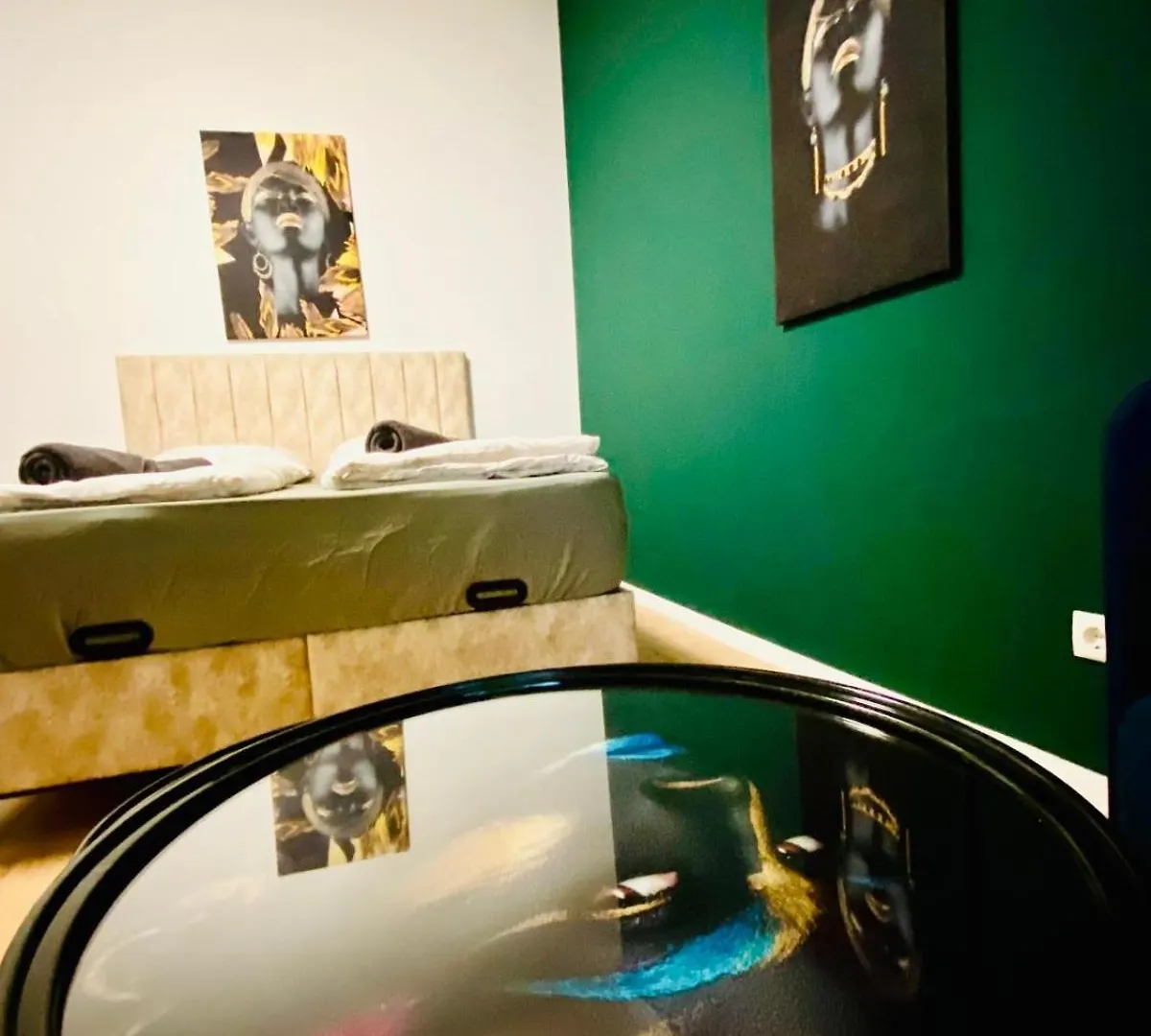 Apartment 8 Fully Equipped Studio Shared Apt W Terrace Margareten Vienna Austria