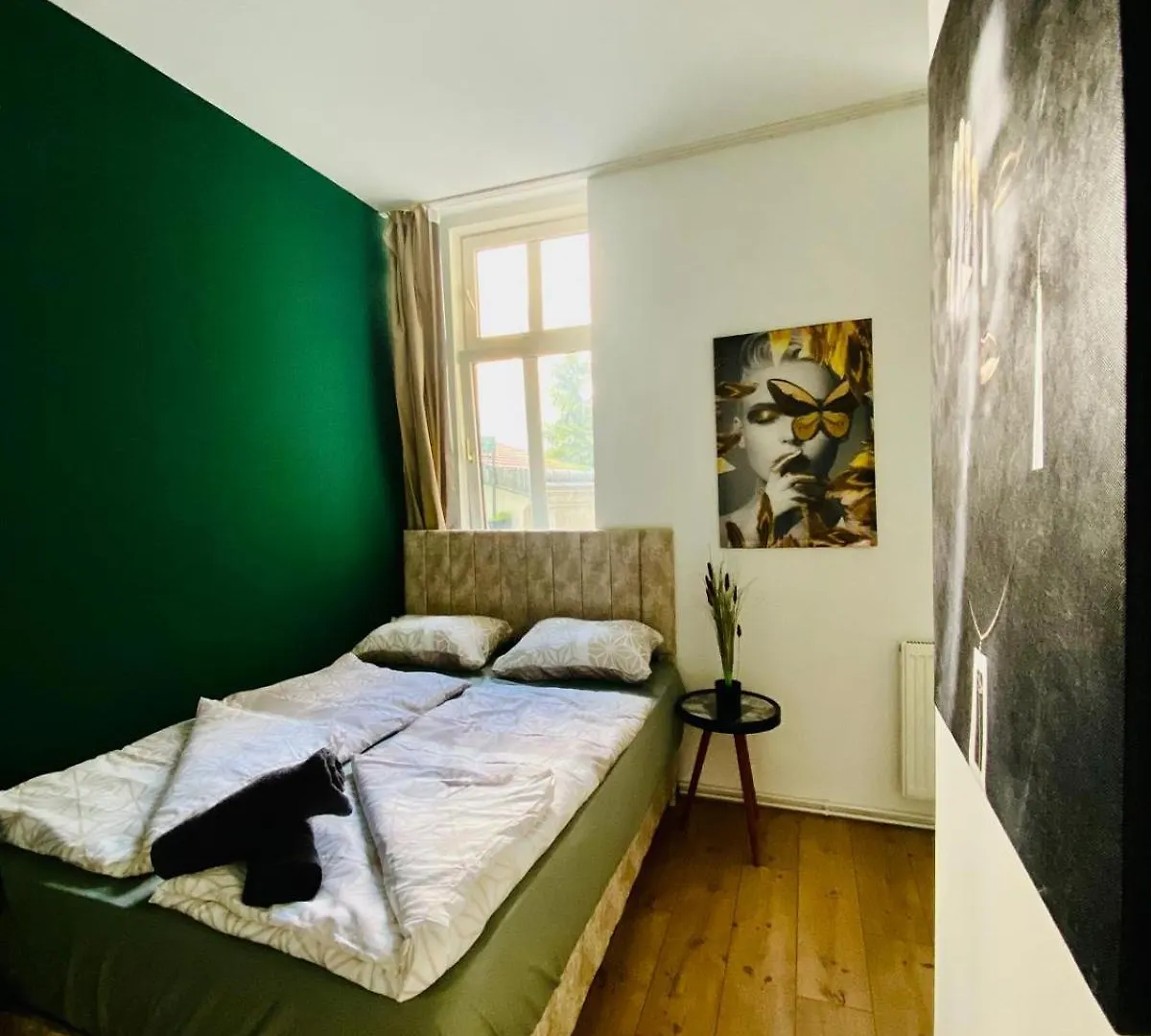 Apartment 8 Fully Equipped Studio Shared Apt W Terrace Margareten Vienna