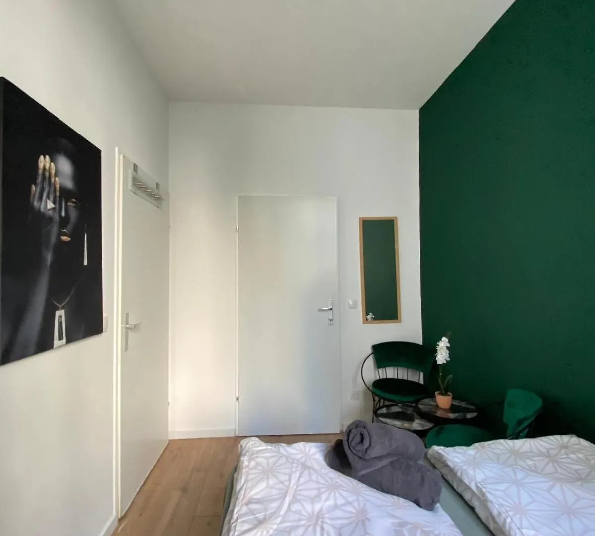 8 Fully Equipped Studio Shared Apt W Terrace Margareten Vienna