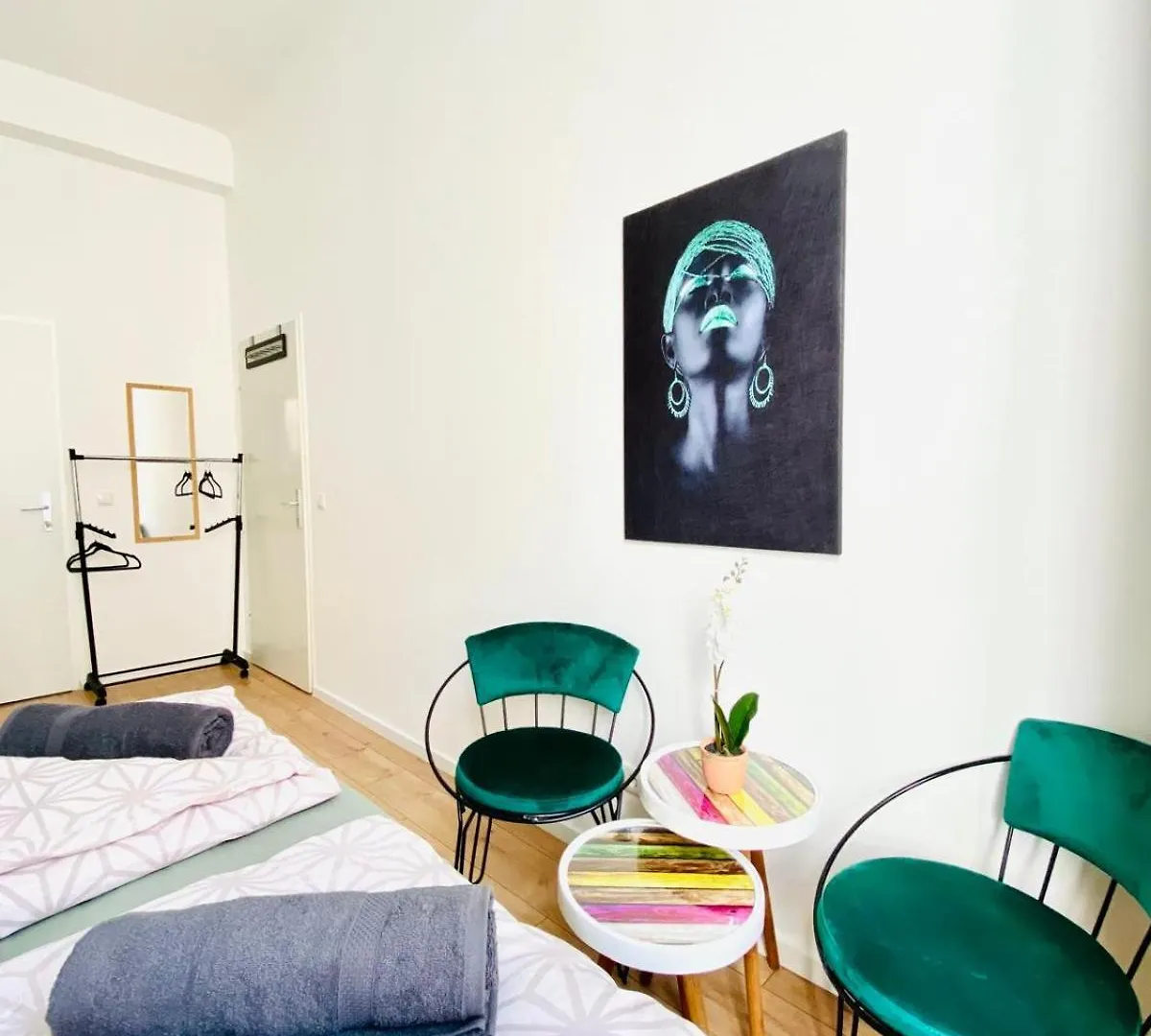 Apartment 8 Fully Equipped Studio Shared Apt W Terrace Margareten Vienna