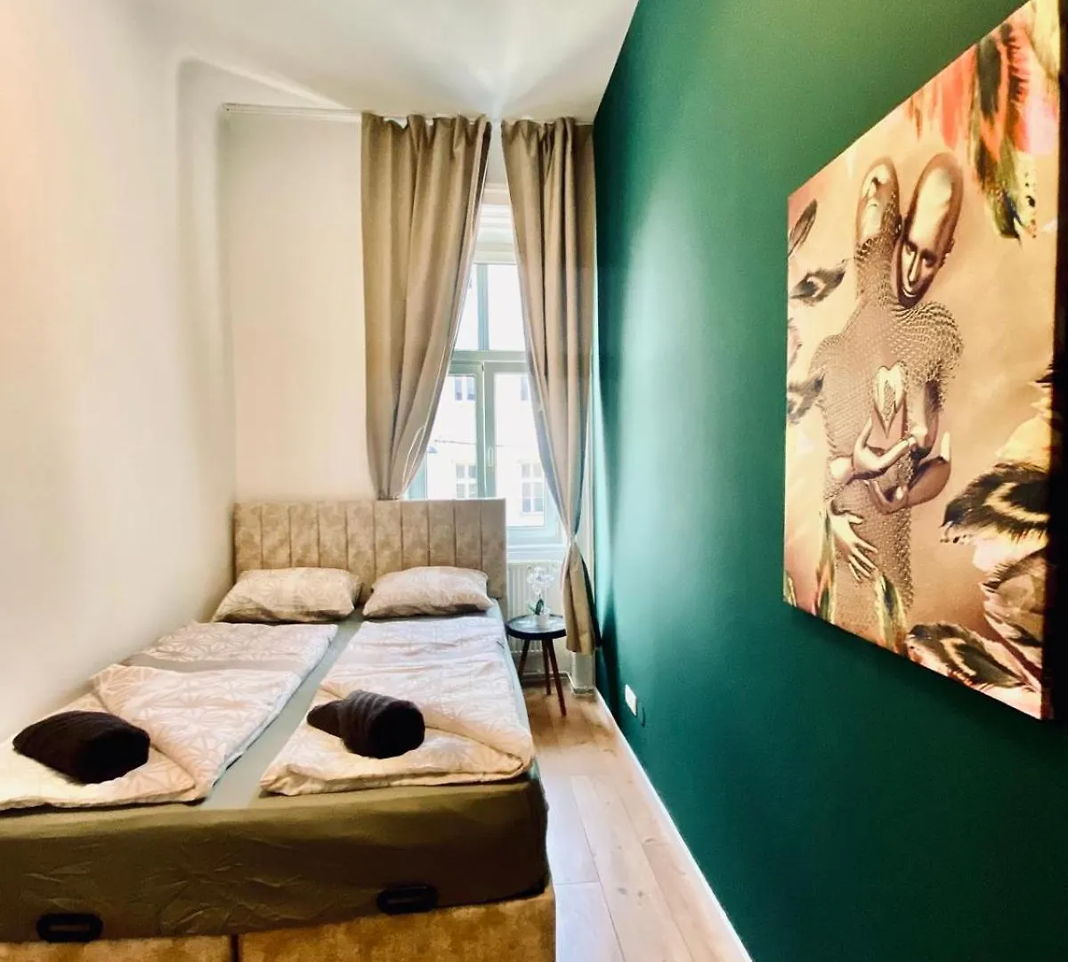 Apartment 8 Fully Equipped Studio Shared Apt W Terrace Margareten Vienna Austria